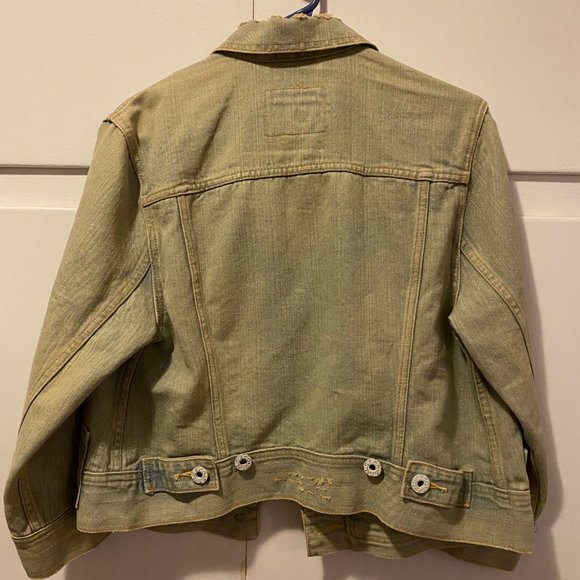 Levi's Light Wash Distressed Denim Crop Jacket - Picture 5 of 8